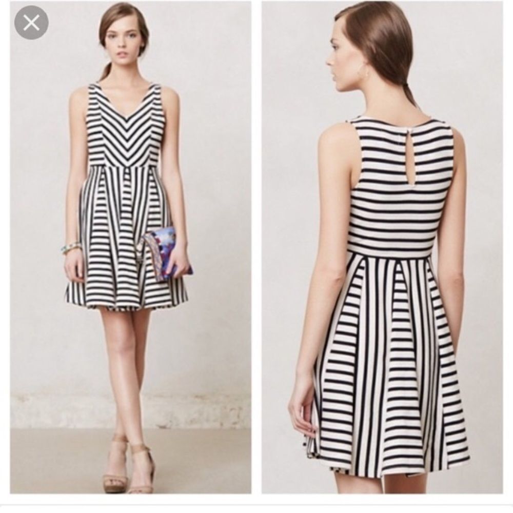 Anthropologie Saturday Sunday Striped Fit Flare Dress Black White V-Neck XS